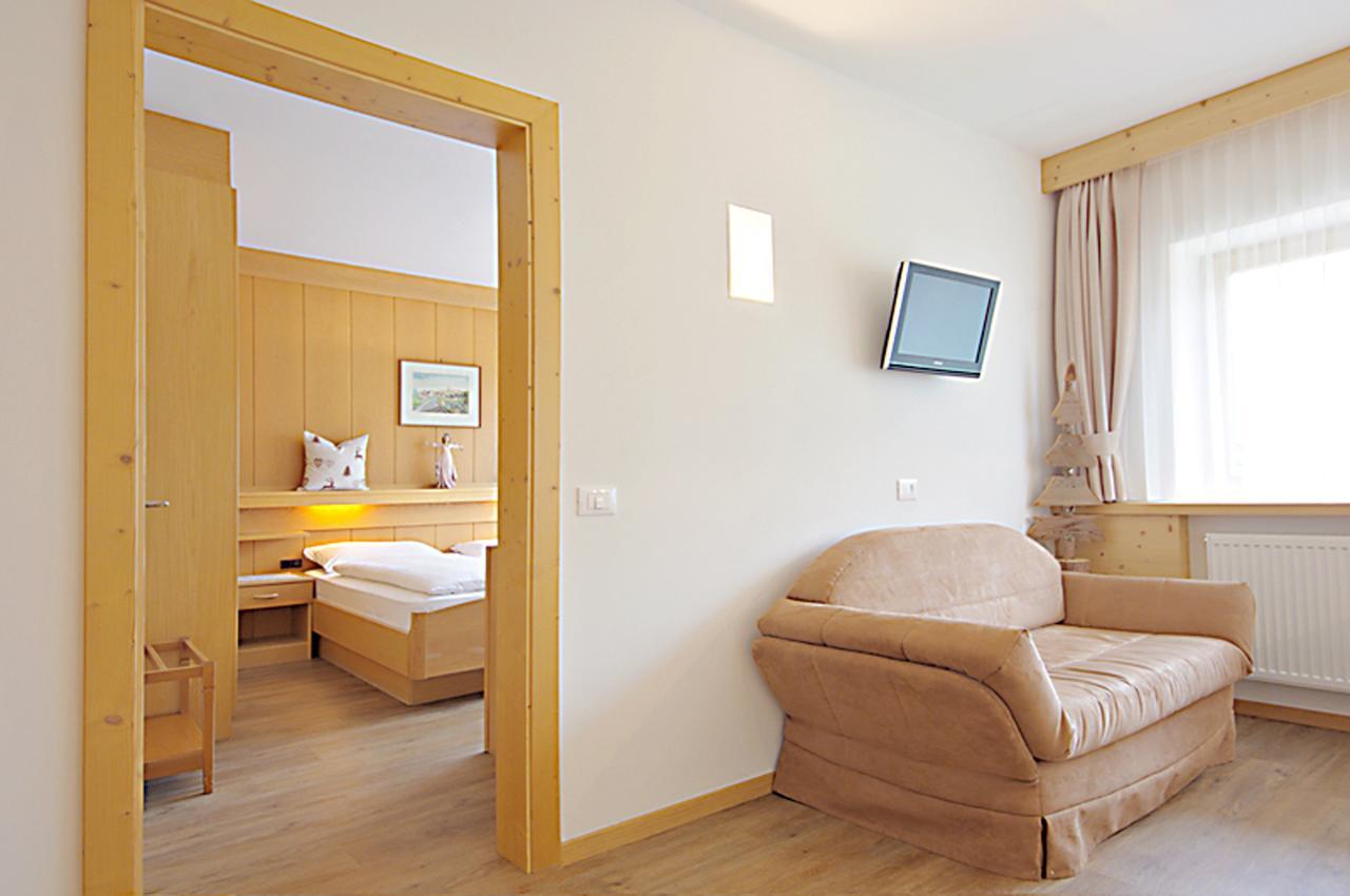 Apartments Chalet Ciufdlton Кольфоско Екстер'єр фото