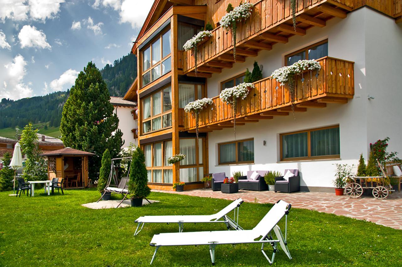 Apartments Chalet Ciufdlton Кольфоско Екстер'єр фото