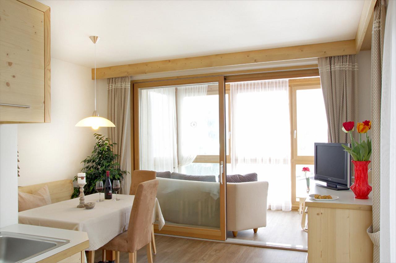 Apartments Chalet Ciufdlton Кольфоско Екстер'єр фото